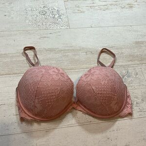 Victoria’s Secret Pink Lace Dream Angels Pushup Bra 34DD